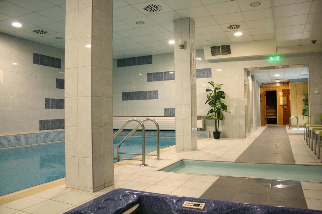 Hotel Zuglo Budapest Exteriör bild